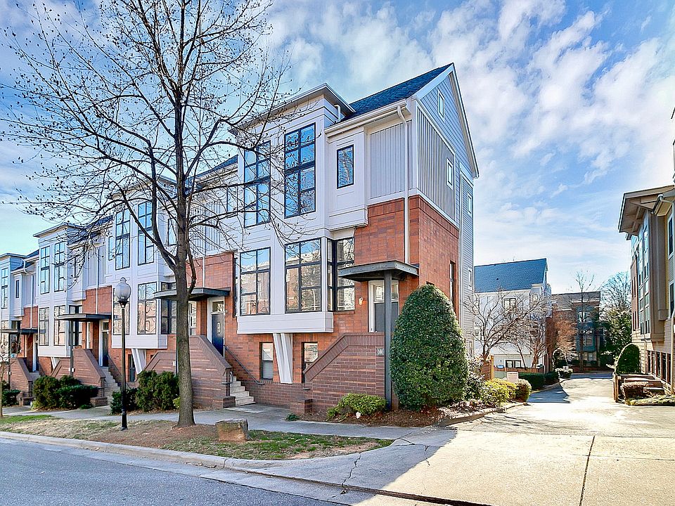 1st image of 608 Garden District Dr #1