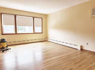 63 Cos Cob Ave #B, Cos Cob, CT 06807