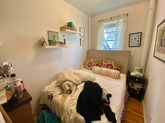 Rented by J PRESTON AND ASSOCIATES INC | media 4