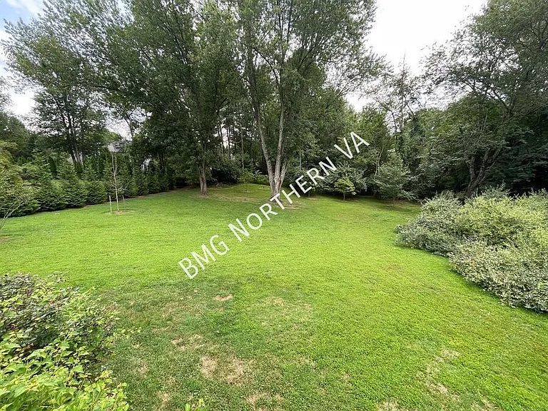1846 Clovermeadow Dr — Photo 35