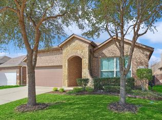 2952 Cedar Ridge Ln, Fort Worth, TX 76177