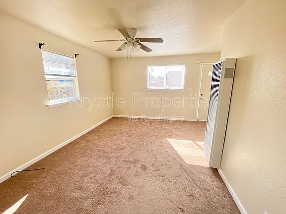 5th image of 544 Porter St