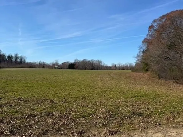 68 Cedar Point Rd, Heathsville, VA 22473