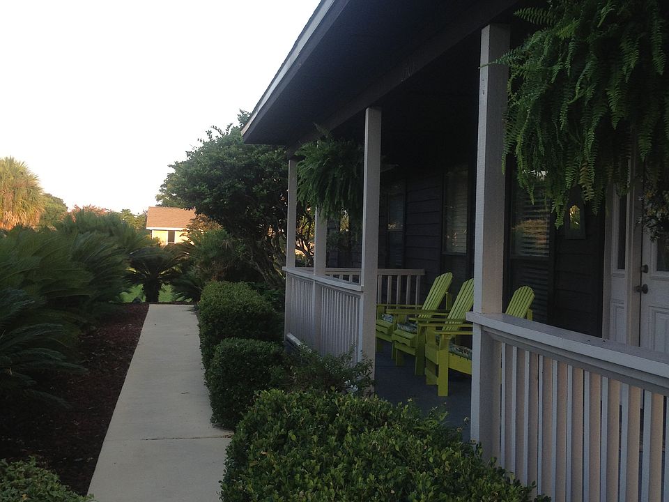 Front Porch view