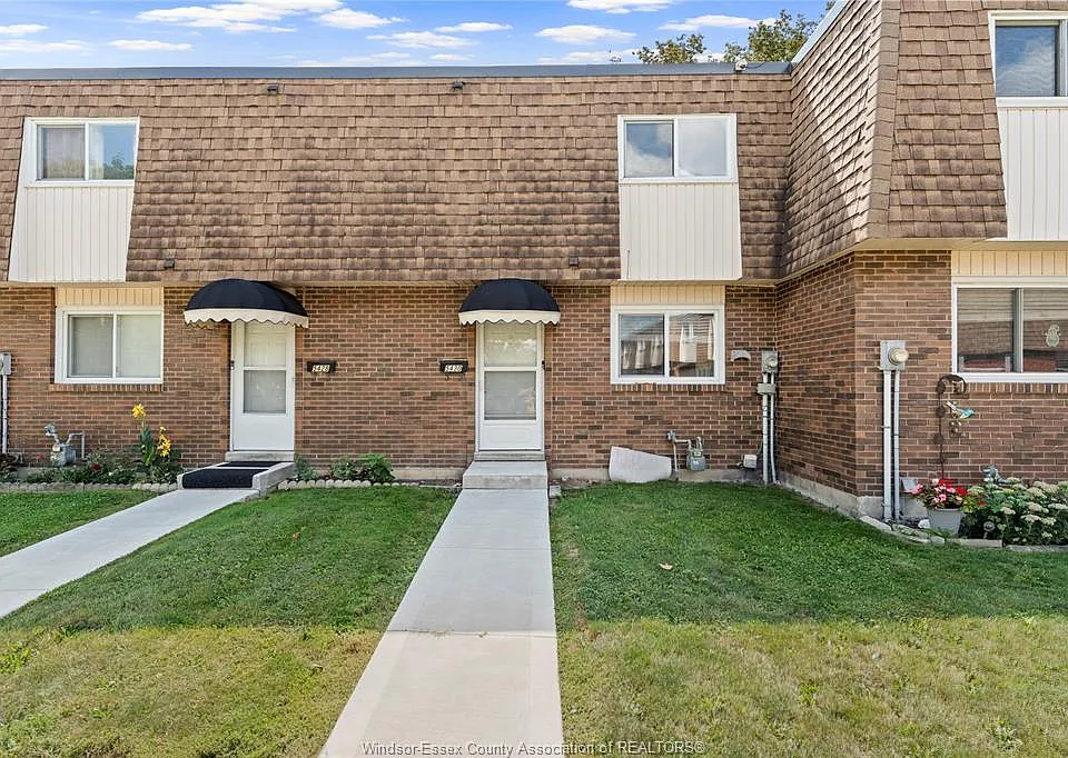 5430 Lassaline Ave