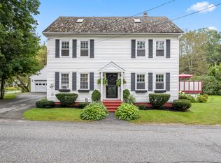 16 Spring St, Mechanic Falls, ME 04256