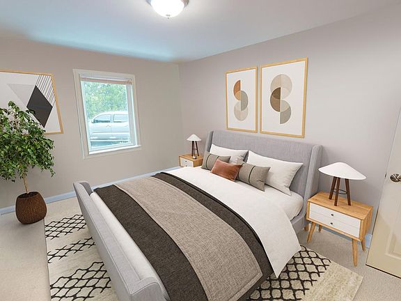 3rd image of 818 21st St S APT 1