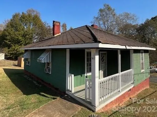 557 Patterson St, Cramerton, NC 28032