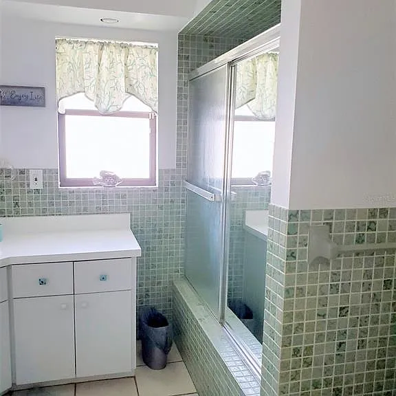 2203 43rd St W — Photo 17