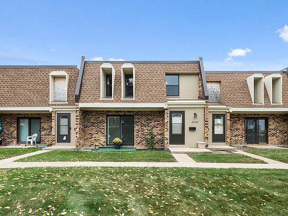 2nd image of 2268 Country Club Dr