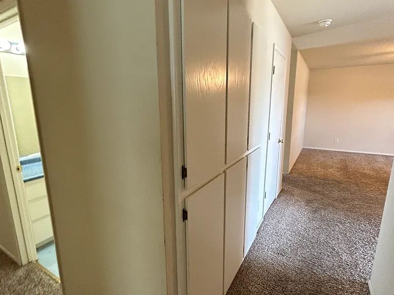 2426 S Siega Ave — Photo 11