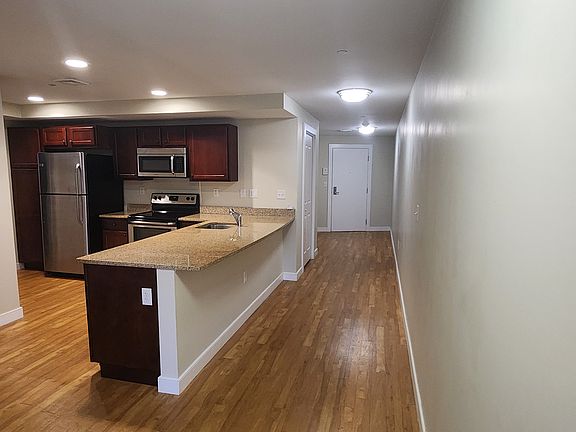 2nd image of 20 Pond St APT 105