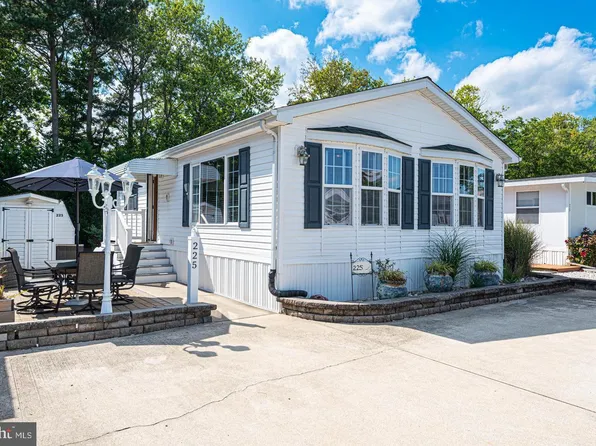 225 Timberline Cir, Berlin, MD 21811