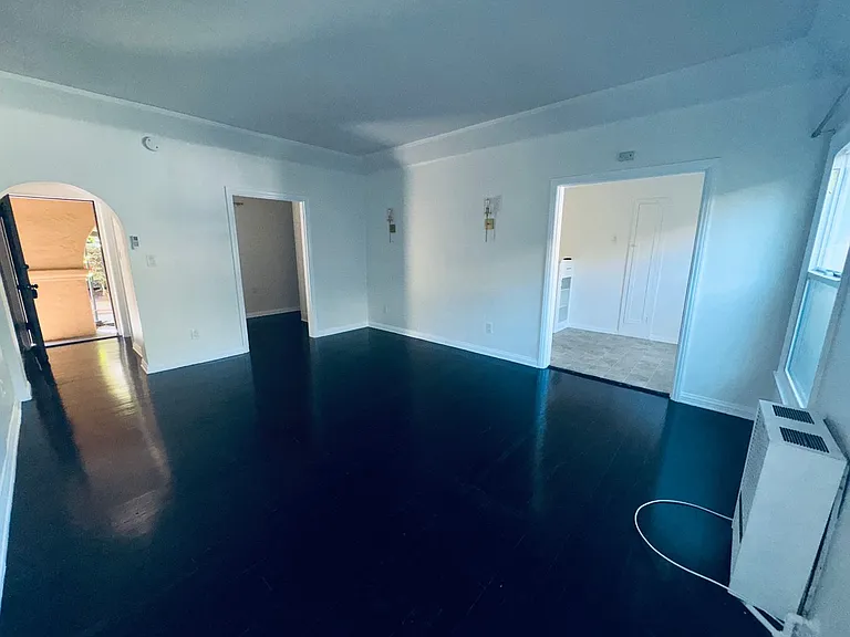 2135 Fair Park Ave — Photo 19