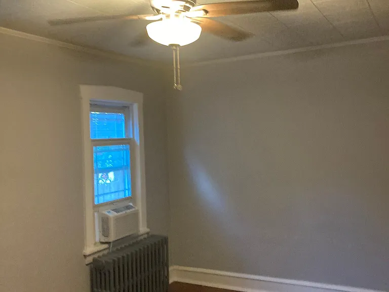 123 E Franklin Ave #1 — Photo 8