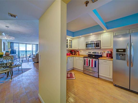 5th image of 9650 S Ocean Dr APT 708