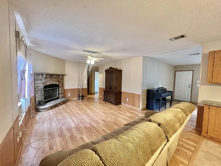 23915 NE State Road 26 #1 — Photo 3