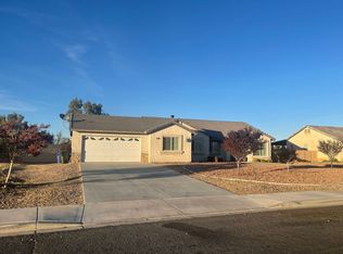 21234 Seibel Ln, Apple Valley, CA 92308