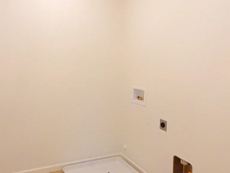 1624 Lion St — Photo 16