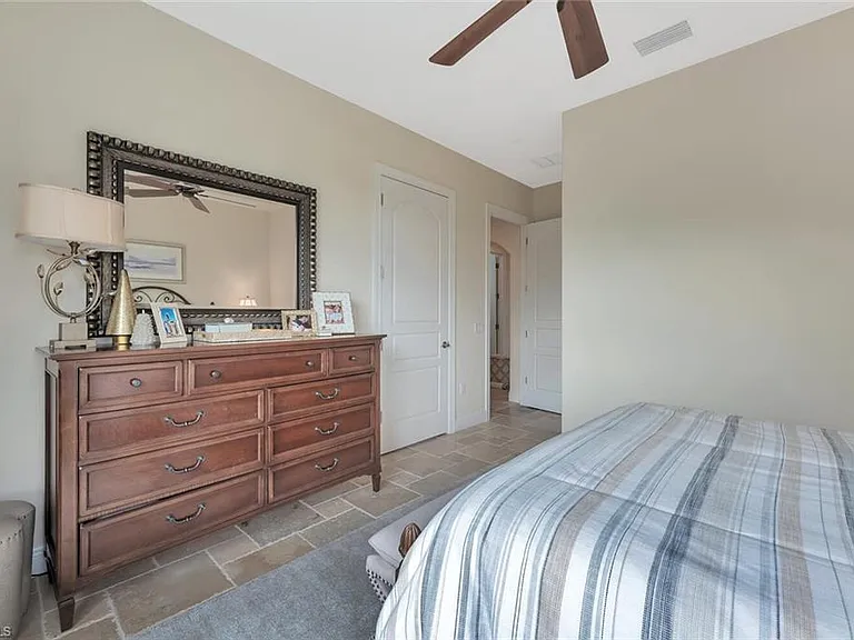 2543 Marquesa Royale Ln #Penthouse 301 — Photo 35