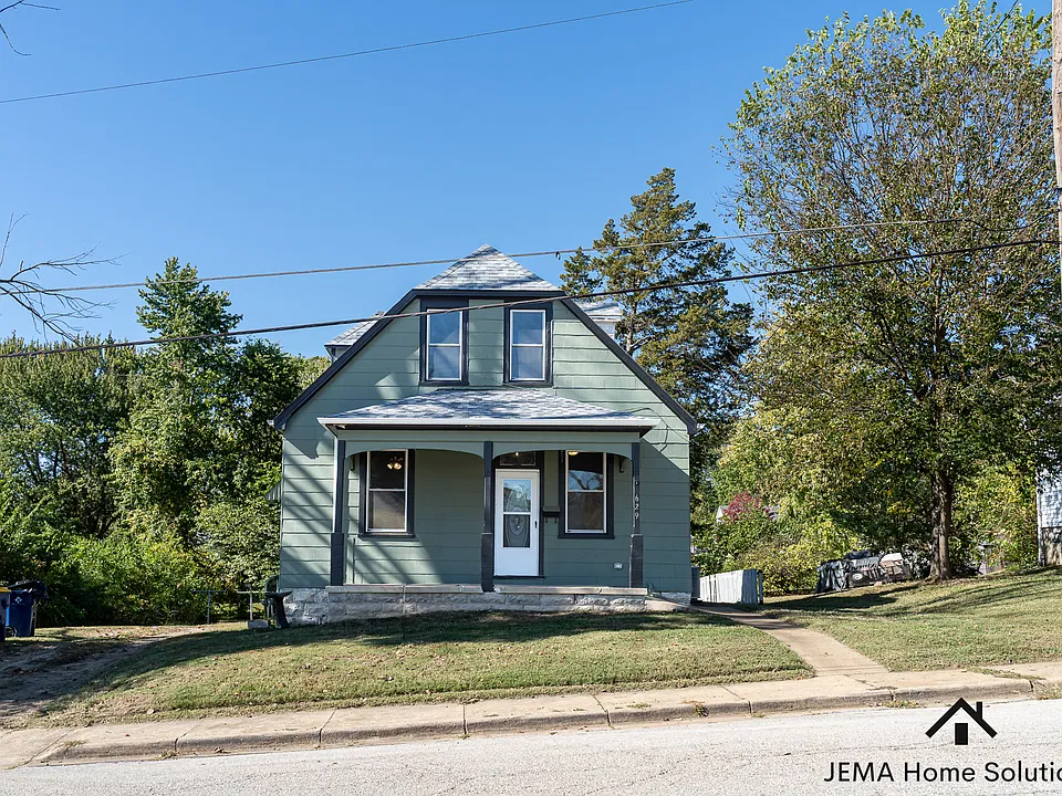 629 Elm St