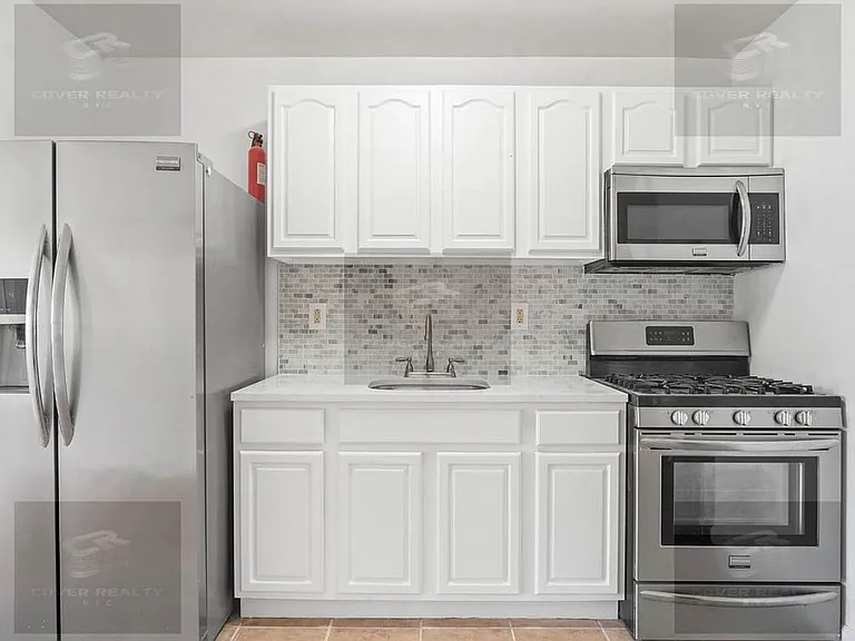 1069 Jefferson Ave #TOP — Photo 10