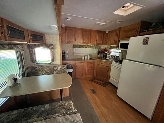 3rd image of 235 Jellystone Ave