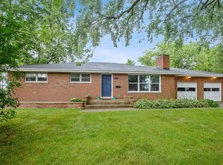 601 Orchard Dr, Crete, IL 60417