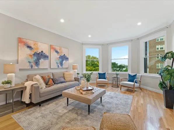4 Charlesgate E APT 404, Boston, MA 02215