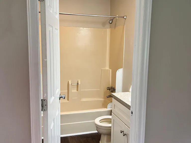511 Poplar St #D — Photo 19