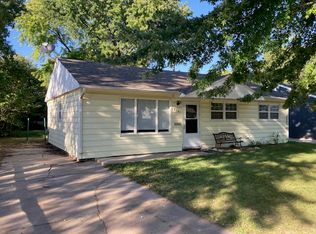 424 E South St, Grand Island, NE 68801