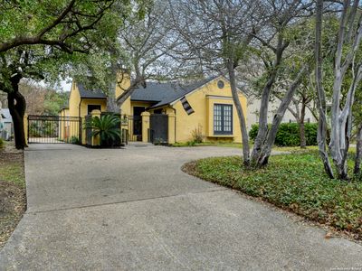 315 COLLEGE BLVD, Alamo Heights, TX, 78209