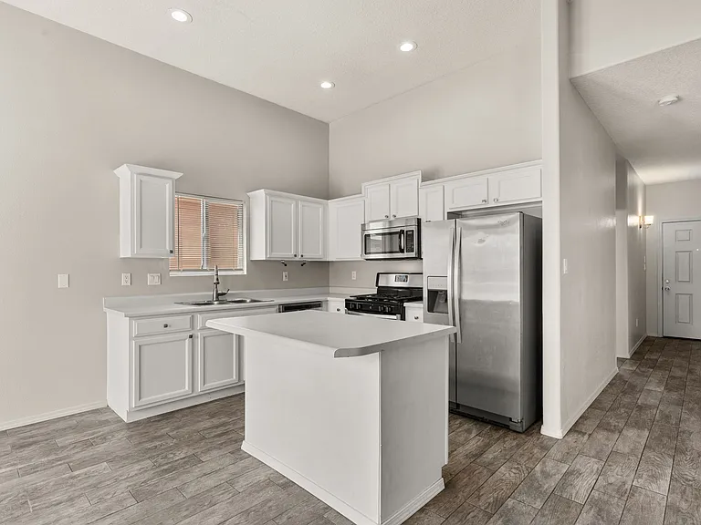 8416 Magenta Rd NW — Photo 22