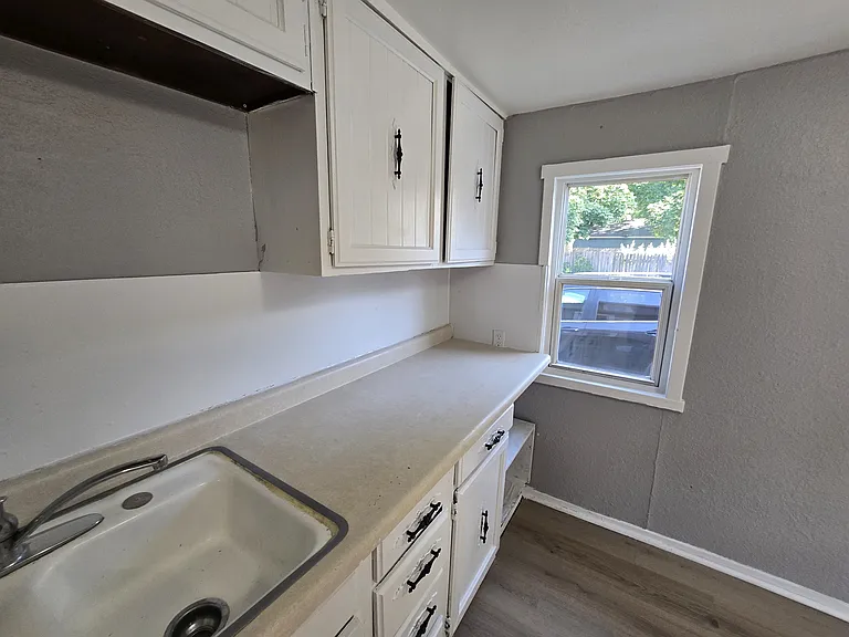 1703 Lafayette St — Photo 11