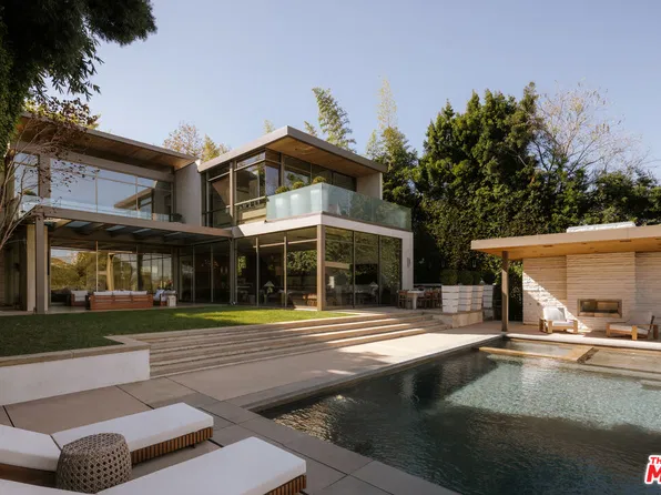 456 N Carmelina Ave, Los Angeles, CA 90049