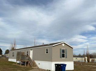 870 Bab Dr, Dickinson, ND 58601