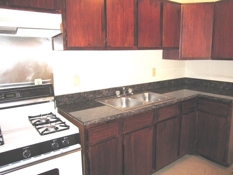 1st image of 1350 Southlawn Blvd