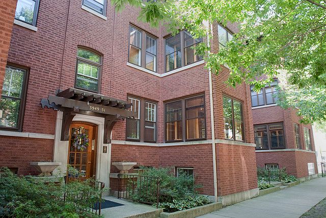 1st image of 3951 W Waveland Ave #1