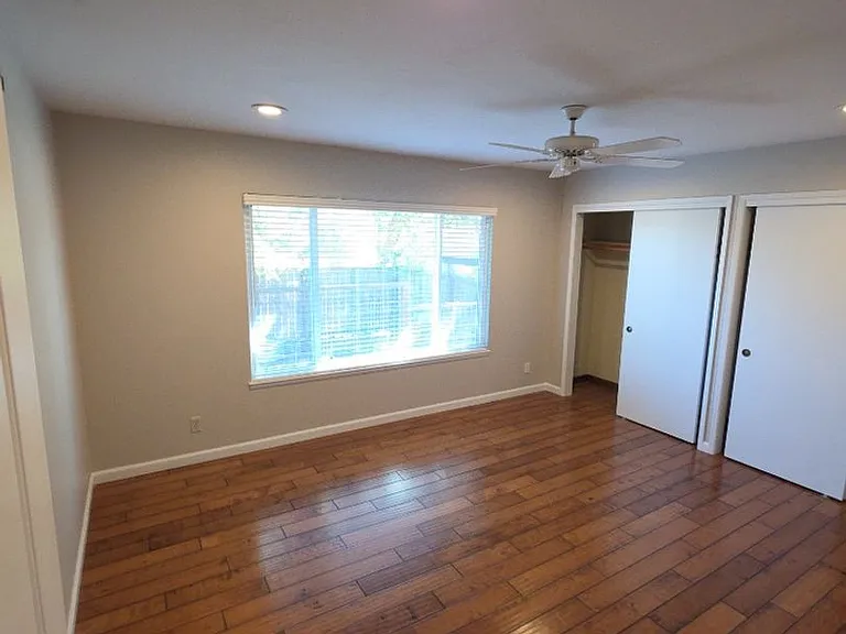 9786 Mount Hood Way — Photo 11