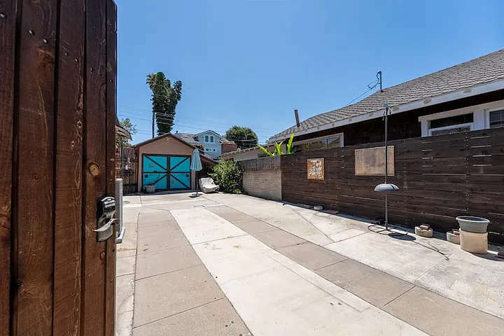 31472 La Matanza St — Photo 6
