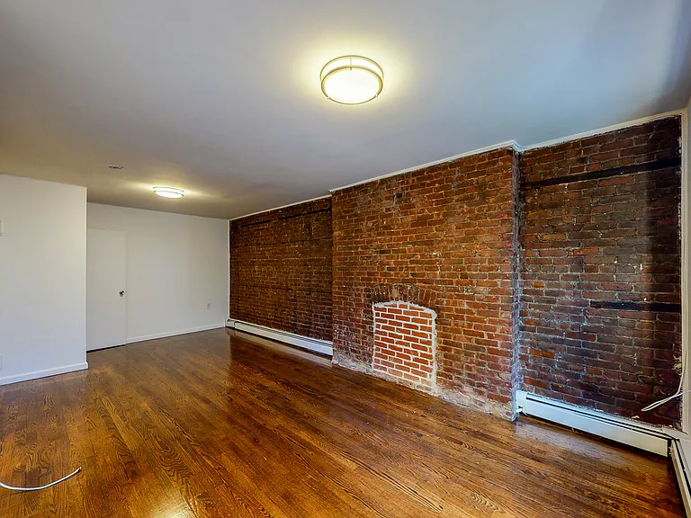517 3rd Ave #7 — Photo 3