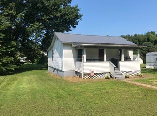 27 Franklin Dr, Little Hocking, OH 45742