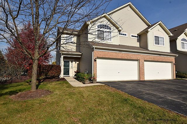 1st image of 397 Abington Woods Dr