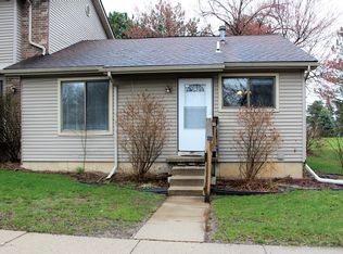 2088 La Mer Ln, Haslett, MI 48840