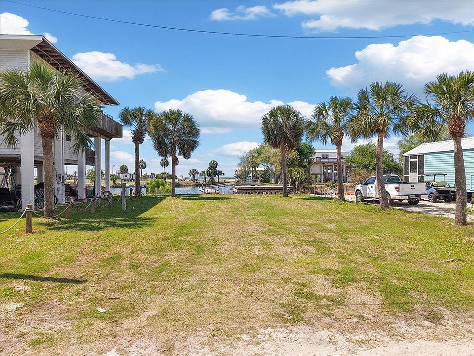 1st image of 20621 Marina Rd