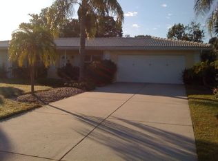 3424 Pine Valley Dr, Sarasota, FL 34239