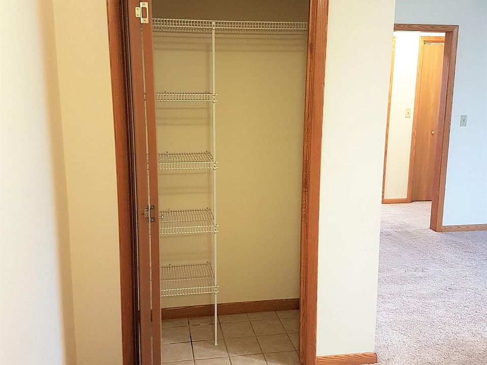 Laurel Ridge Apartments 1844 W Grandview Blvd Erie PA Zillow