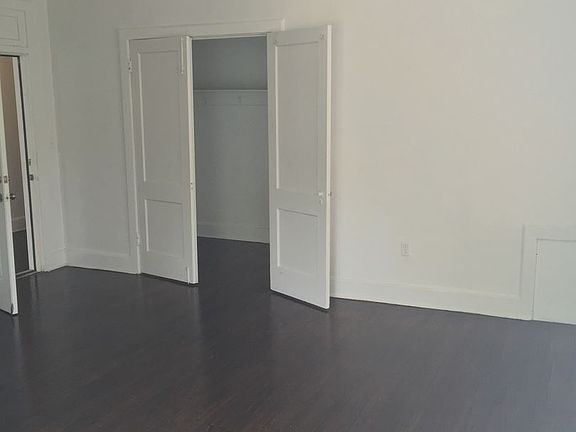 5th image of 177 NE 50th St APT 39