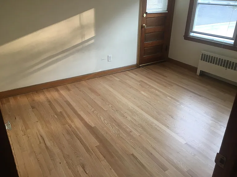 225 E Henry Clay St #1 — Photo 14