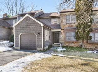 72 Goldfinch Dr, Hackettstown, NJ 07840